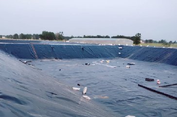 Geomembran Komposit