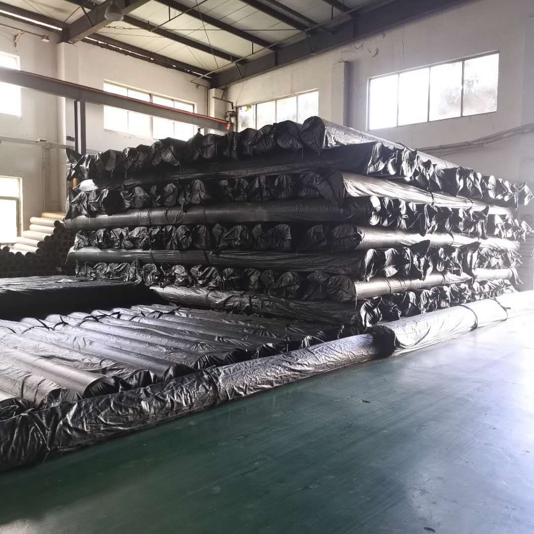 Geomembran HDPE 1,0 mm untuk kedap air